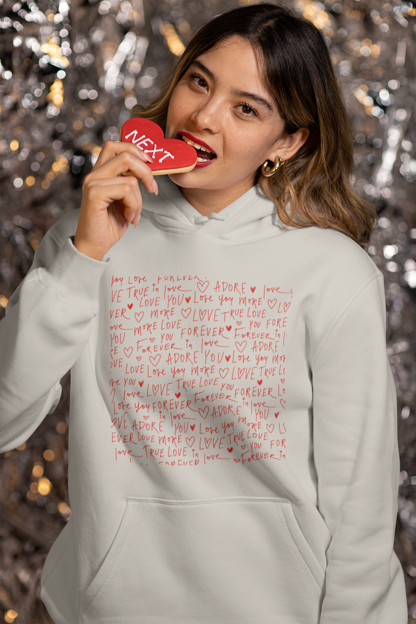 Sweat à capuche Love Overflow – Son édition ❤️✨