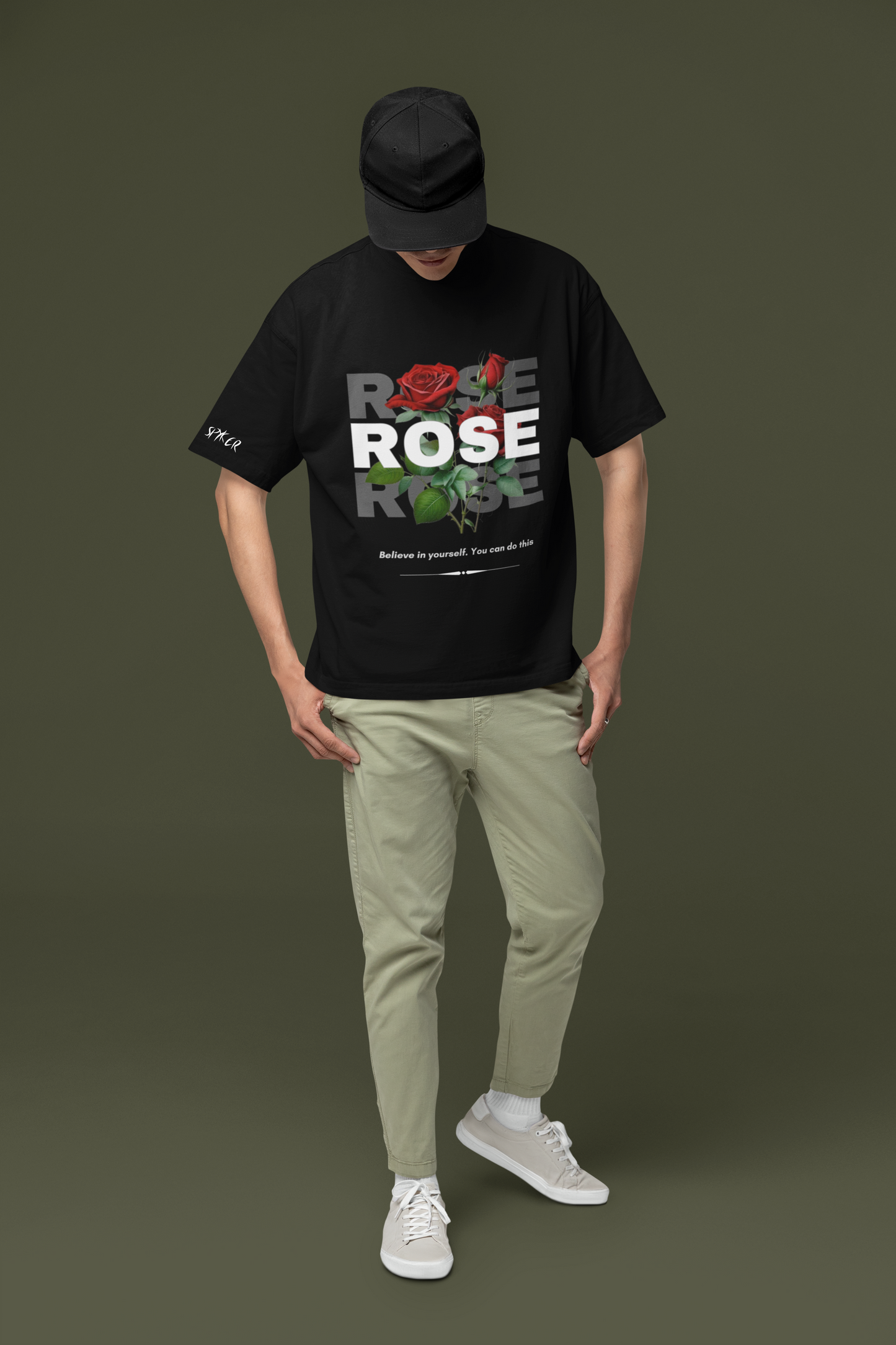 Camiseta con estampado de rosas llamativas 🌹